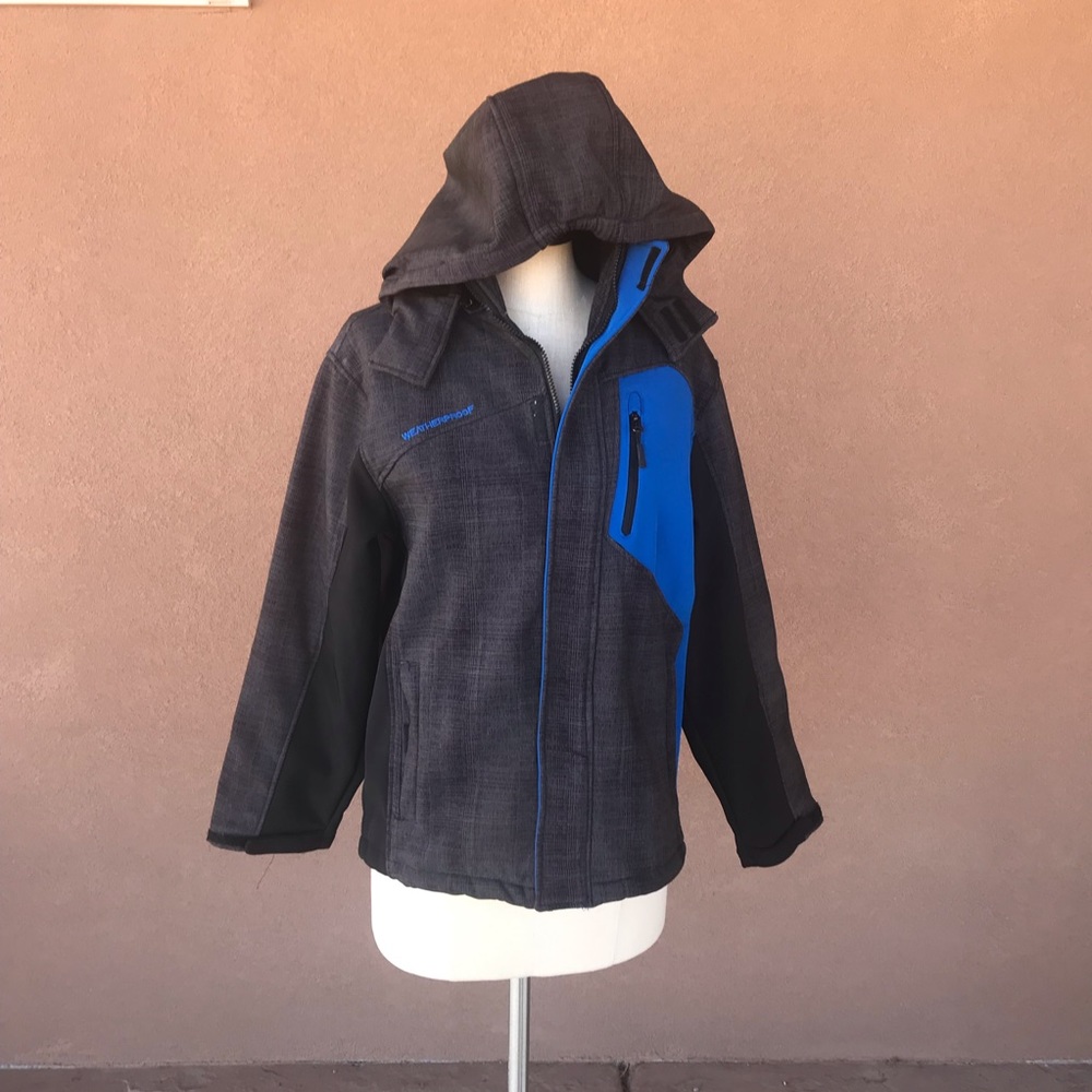 Weatherproof jacket - Picture 5 of 6